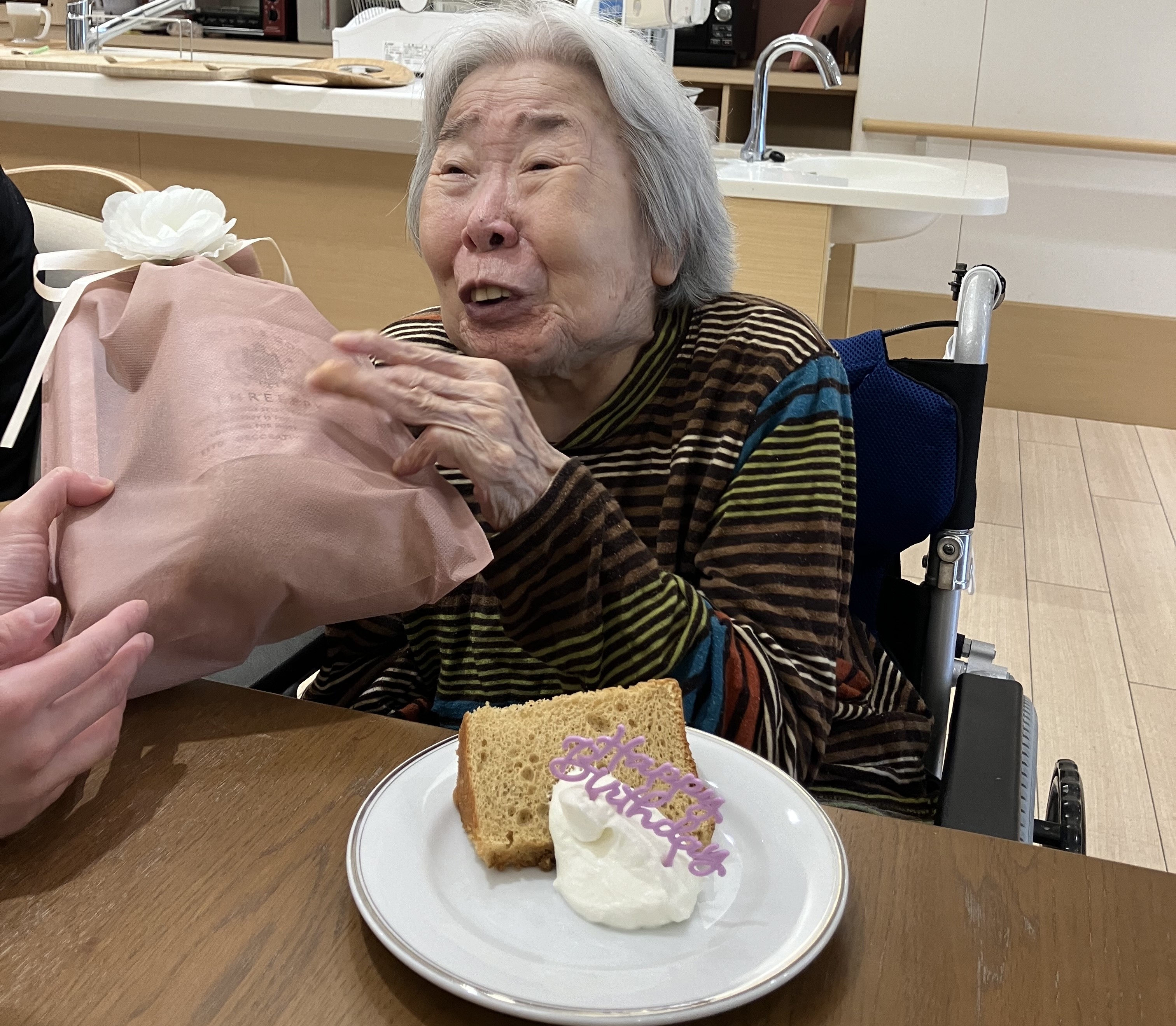 5月誕生日会＊＊秋桜ユニット＊＊